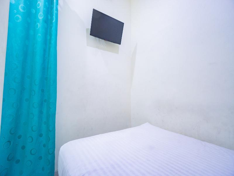 Oyo 2357 Syariah Grand Raudhah Hotell Jakarta Exteriör bild